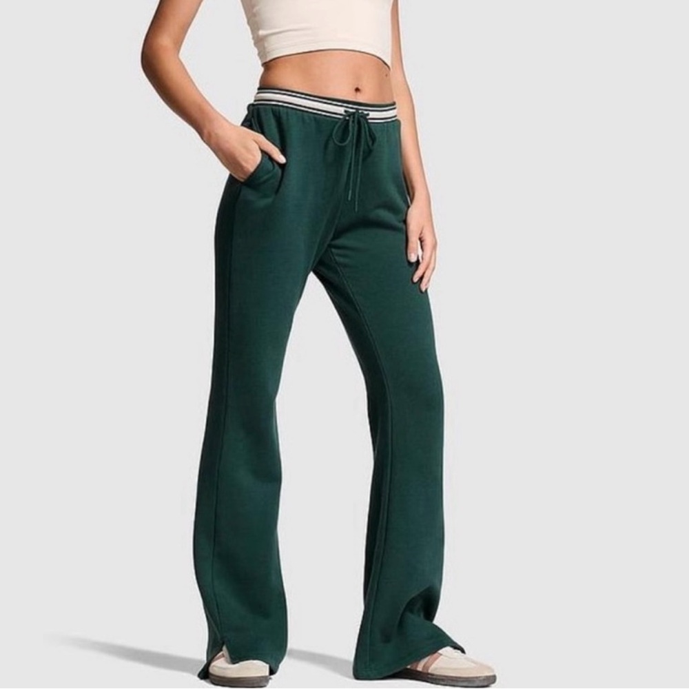 PINK Victoria's Secret Ivy Fleece Sweatpants Dark Green